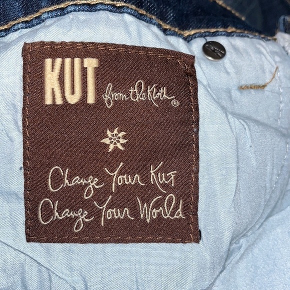 Kut from the Kloth Catherine
Boyfriend Shorts Womens 10
Cotton Stretch 5 Pocket - Picture 6 of 9